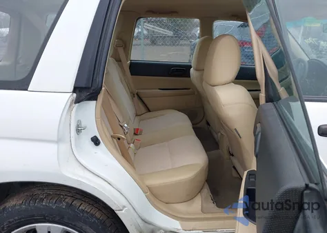 2008 Subaru Forester 2.5X z USA, uszkodzony, nr VIN JF1SG63648H728849